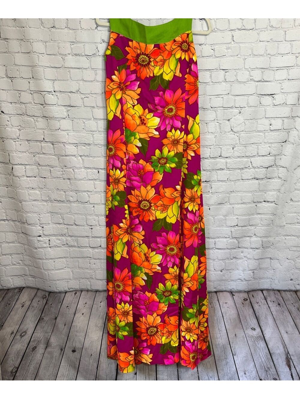 Vintage 60s Boho Psychedelic Mid-Century Hawaiian Floral Maxi Dress S/M